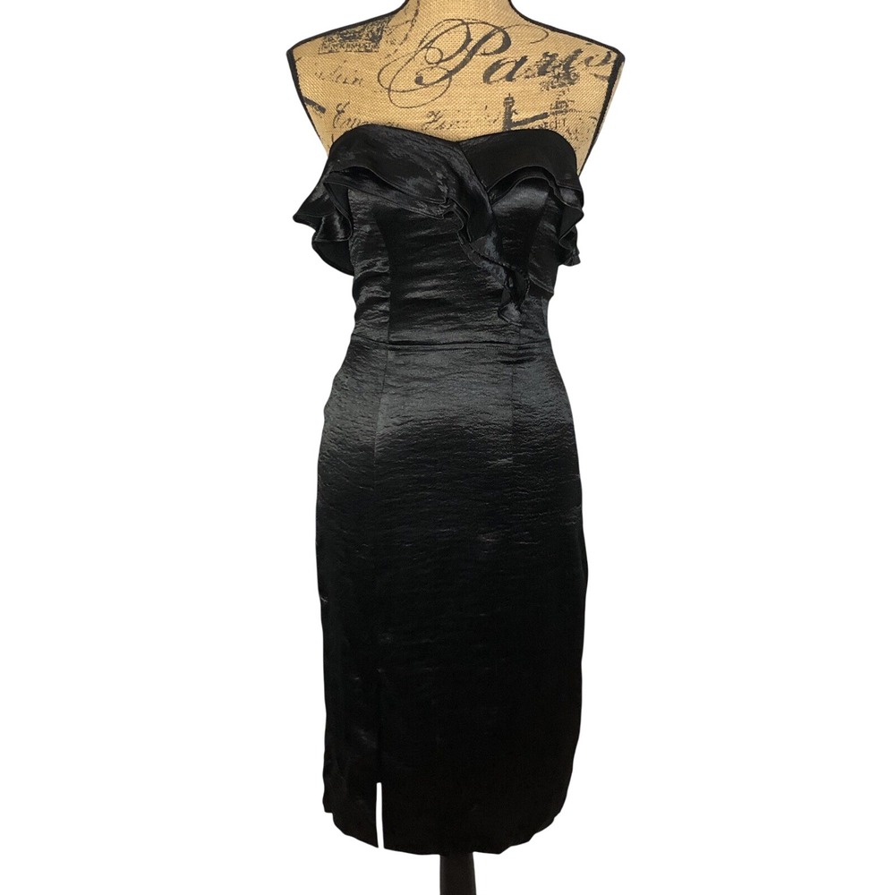 EXPRESS Size 2 Hammered Satin Strapless Sheath Cut Out Back‎ Little Black Dress